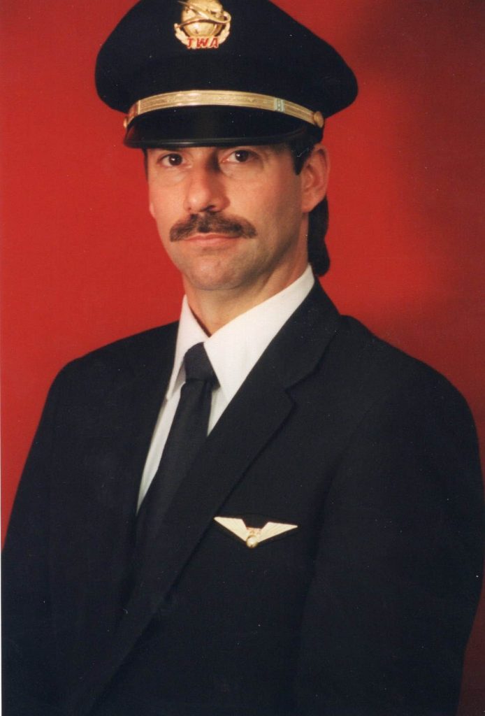 -FO TWA 2001 Confessions of a Former Airline Pilot