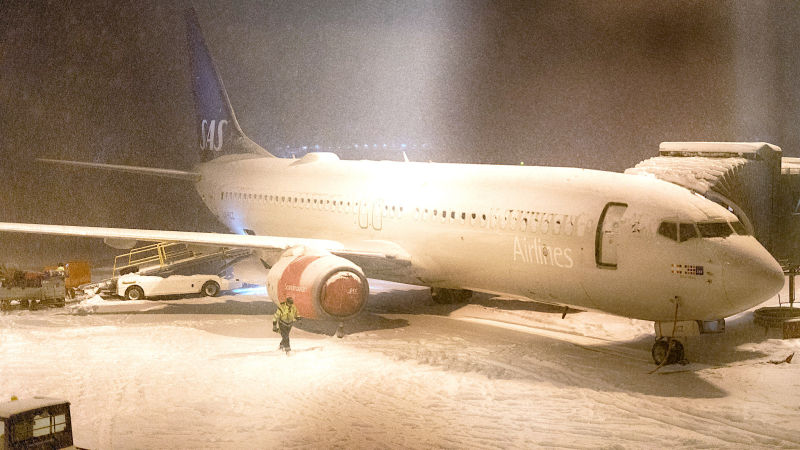 icy 737 #Bombogenesis and Airlines—How do Pilots Cope?